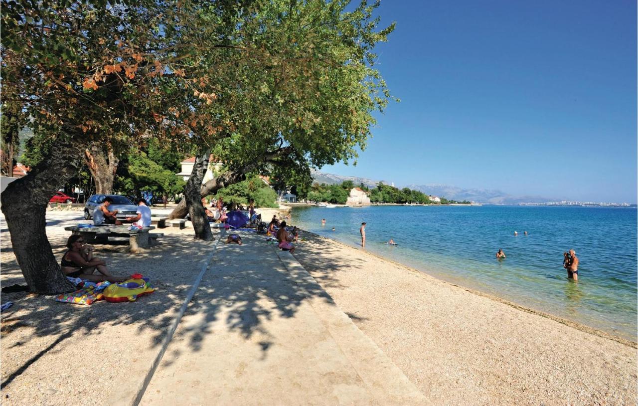 Stunning Apartment In Kastel Luksic With Wifi Kaštela 외부 사진